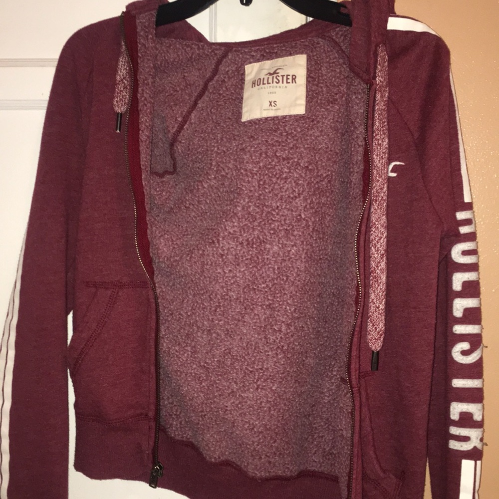 Zip sweater